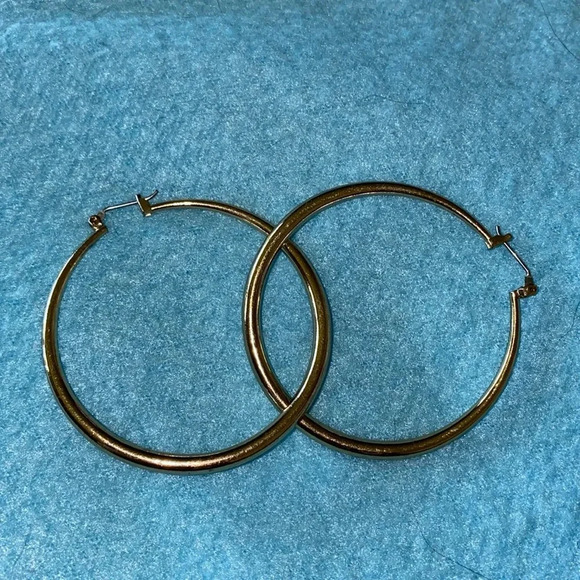 HOOPS tappered gold tone pierced earrings size 2 inch - Picture 2 of 5
